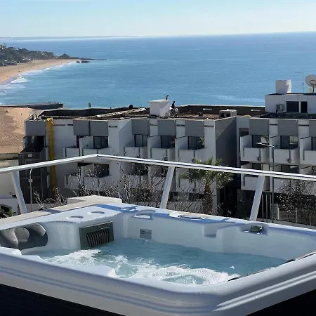 Casa Rooftop Jacuzzi And Magnificent Sea View Διαμέρισμα Αλμπουφέιρα